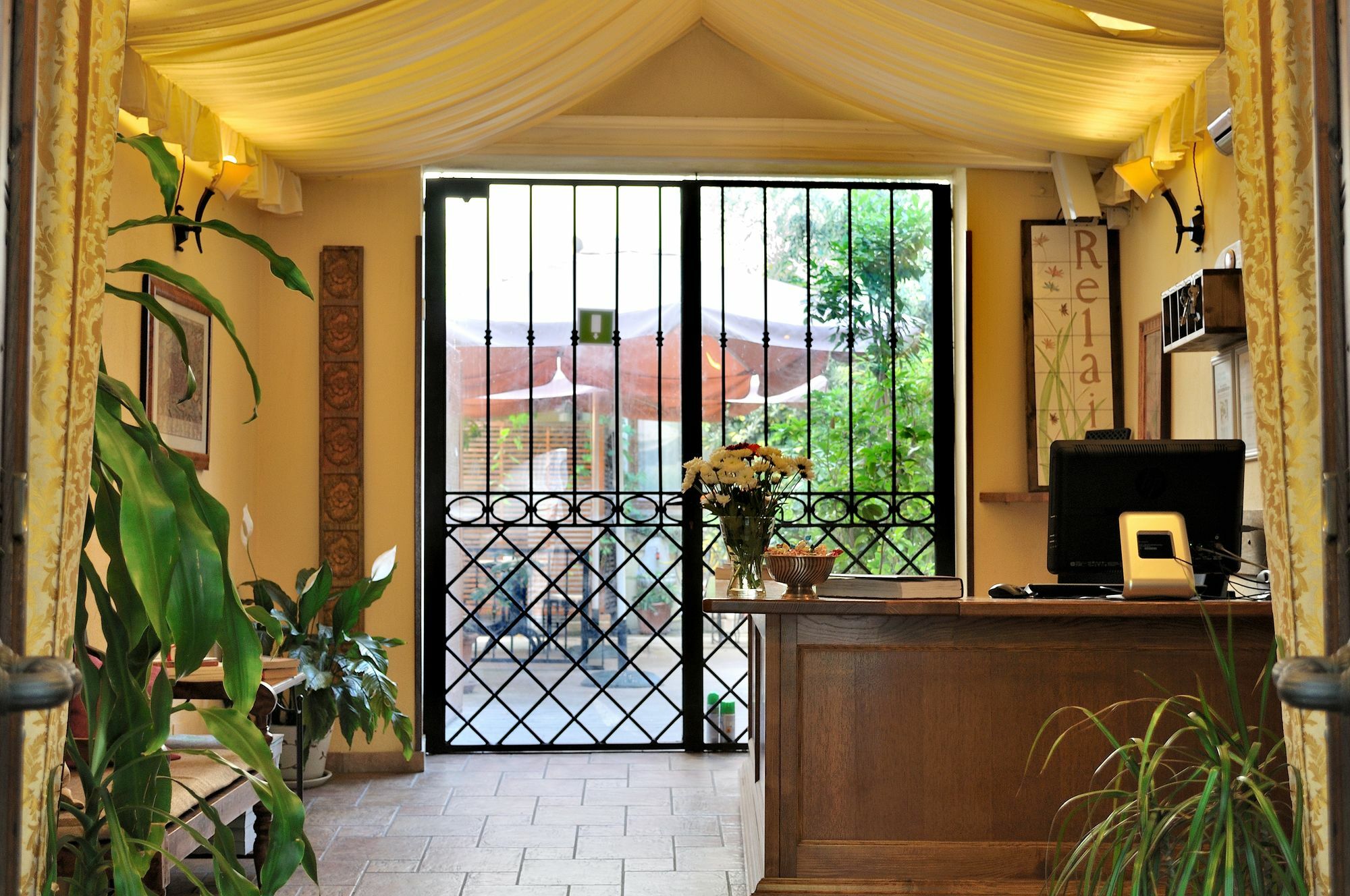 Le Clarisse Trastevere Rome Buitenkant foto